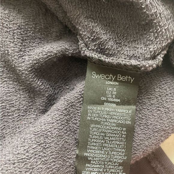 Sweaty Betty Soft Stretch Dark Grey Crew Sweatshirt with Finger holes Size 6 - Picture 7 of 7